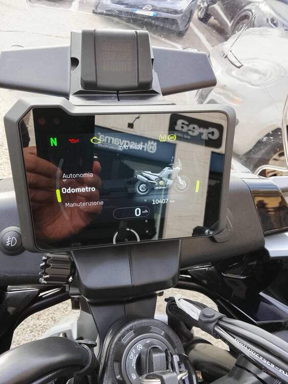 Husqvarna Norden 901 (2022 - 25) (3)