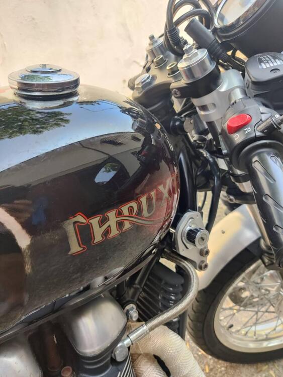 Triumph Thruxton 900 (2004 - 15) (3)
