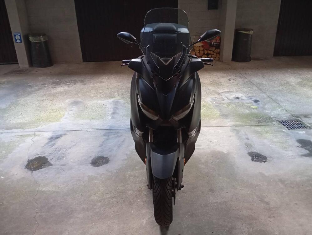 Yamaha X-Max 400 Iron Max (2019 - 20) (2)
