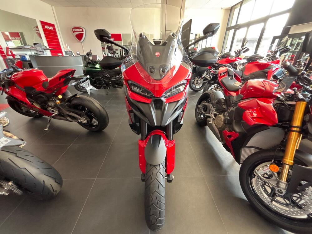 Ducati Multistrada V2 S (2025) (3)