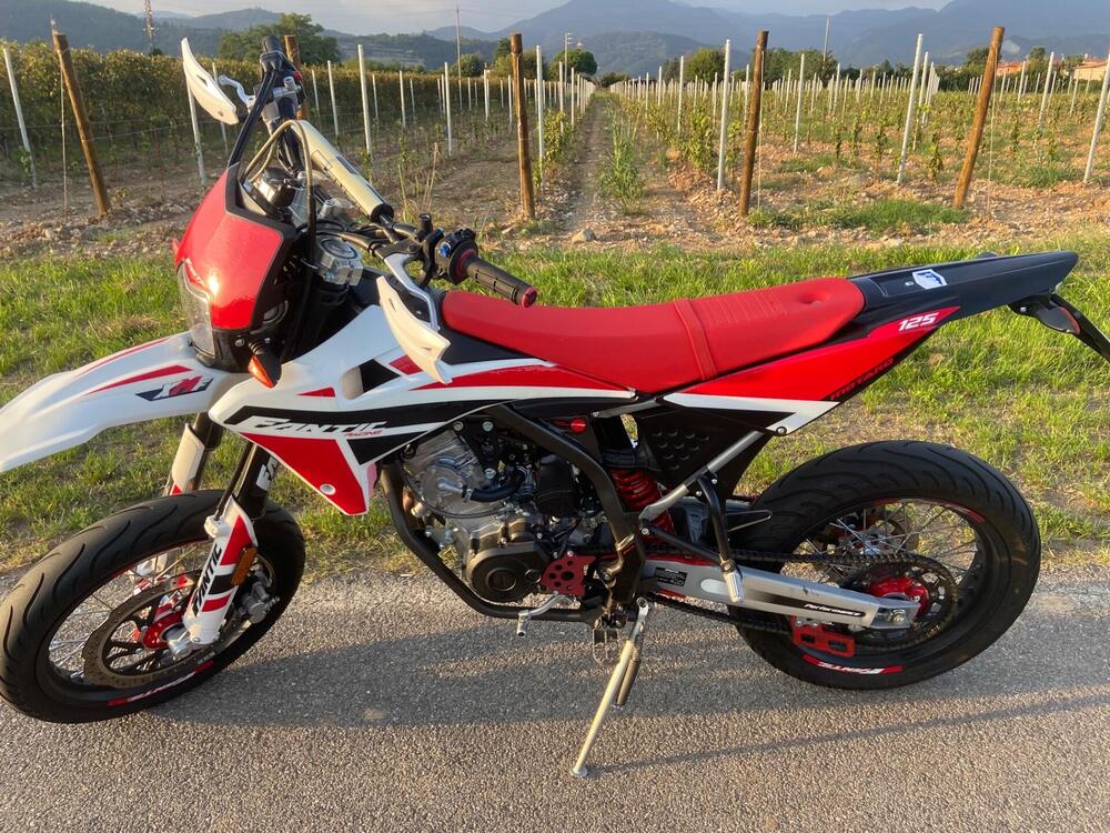 Fantic Motor XMF 125 Motard Competition 4t (2021 - 22) (5)