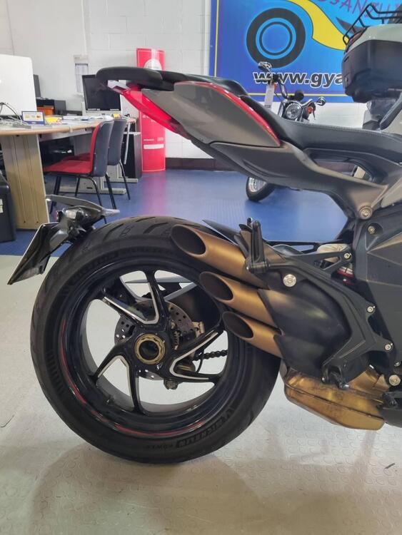 MV Agusta Brutale 800 RR (2017 - 20) (4)