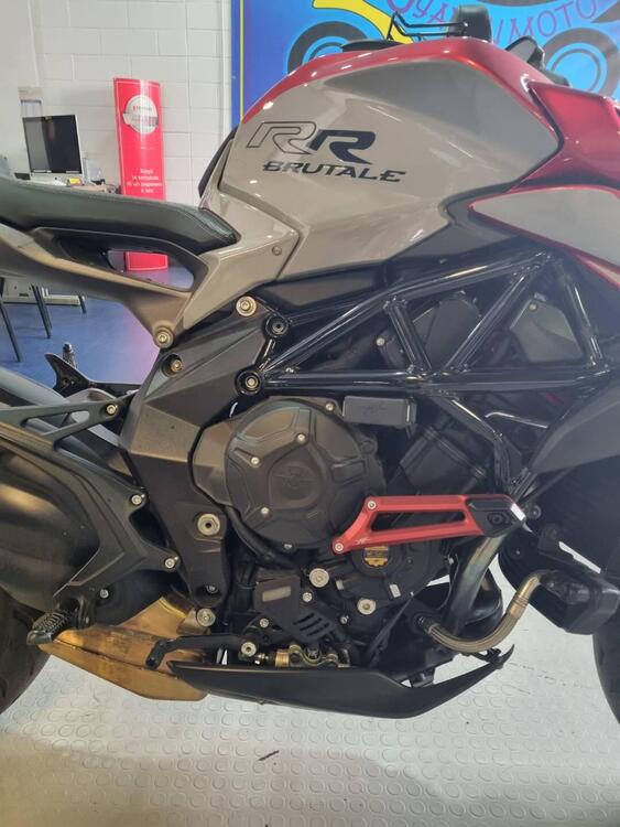 MV Agusta Brutale 800 RR (2017 - 20) (5)