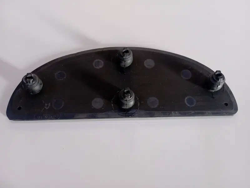 FOOTBOARD ASSEMBLY - Pedana Poggiapiedi per Softai Harley-Davidson (2)