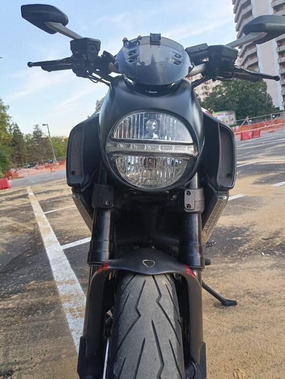 Ducati Diavel 1200 Carbon (2010 - 13) (3)
