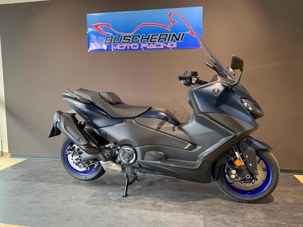 Yamaha T-Max 560 (2022 - 24) (4)