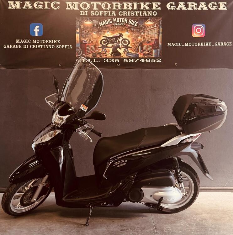 Honda SH 300 i Sport ABS (2018 - 20) (2)