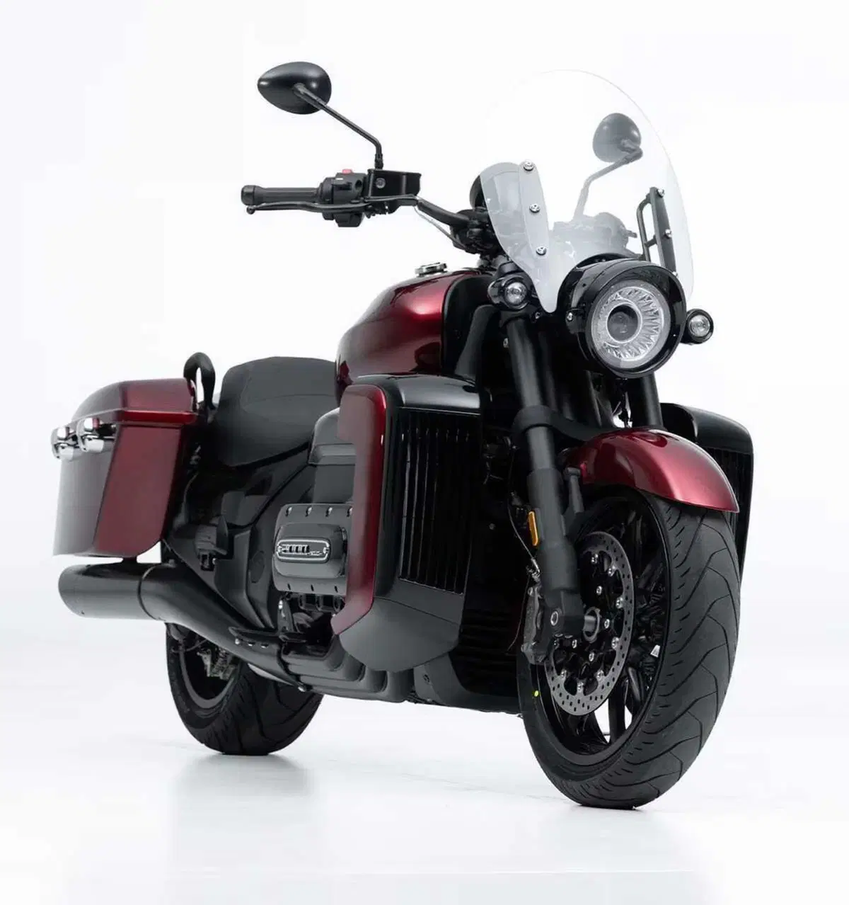 Cruiser 2000 a otto cilindri. Dalla Cina arriva l'esagerata Souo S2000CT in quattro versioni (10)
