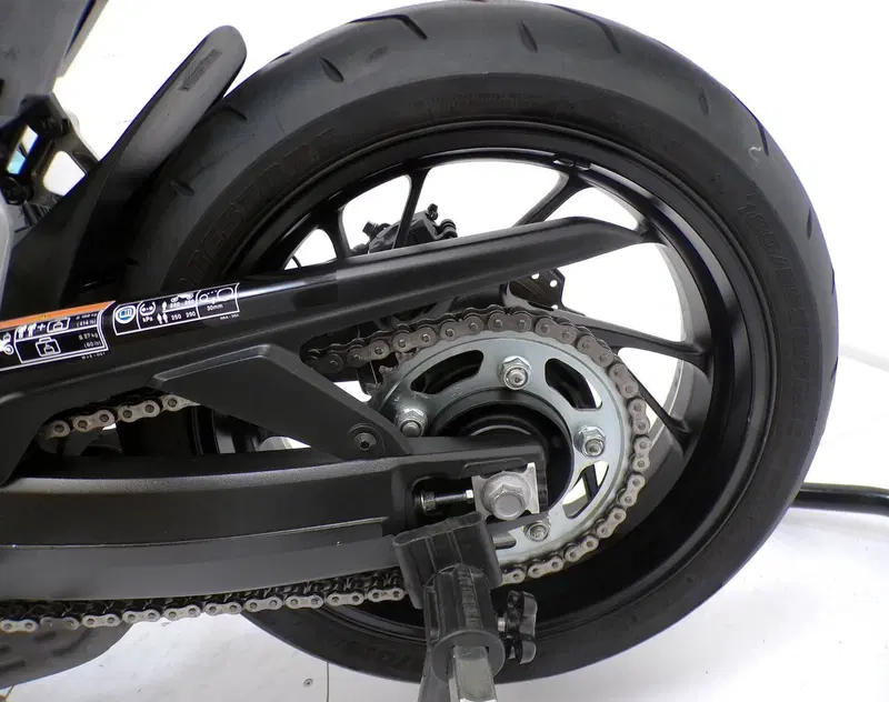 Honda CB 650 F (2017 - 18) (9)