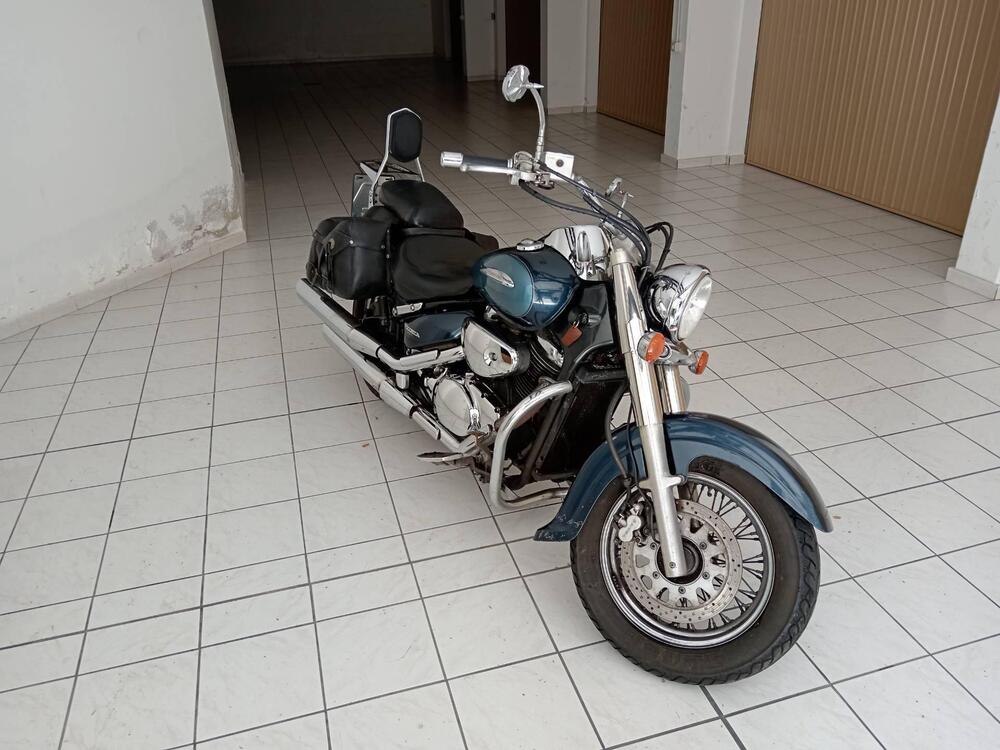 Suzuki VL 800 Intruder Volusia (2000 - 04) (2)