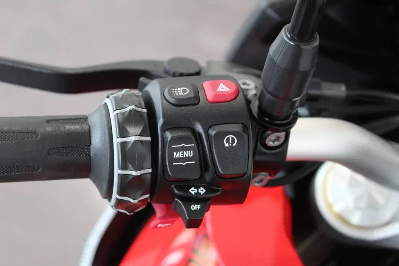 Bmw F 900 XR (2020 - 24) (5)