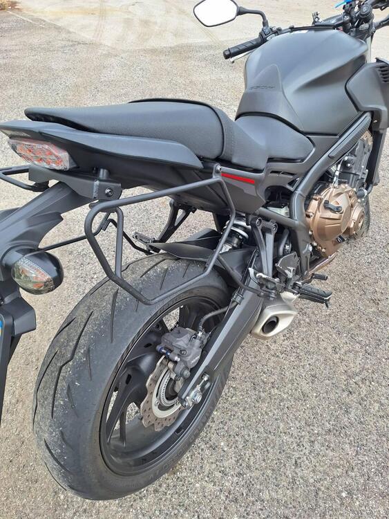 Honda CB 650 F (2017 - 18) (5)