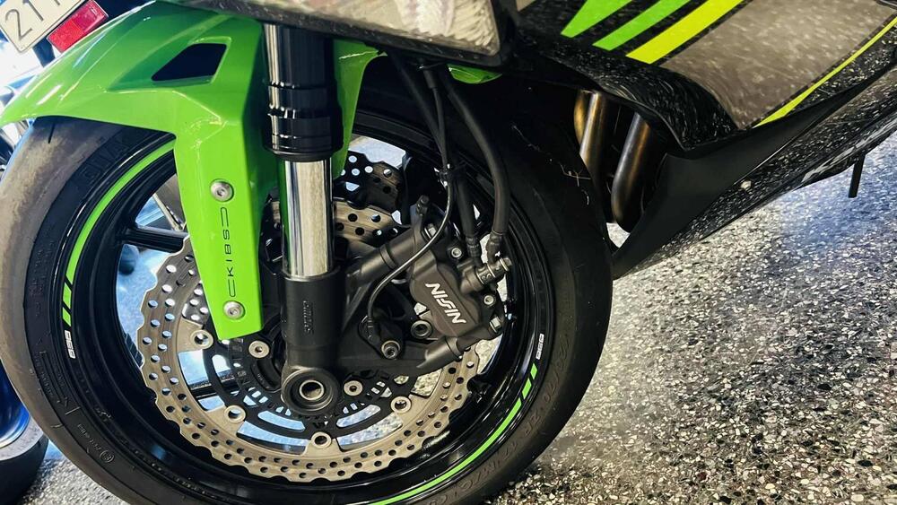 Kawasaki Ninja 636 ZX-6R KRT (2019 - 20) (4)