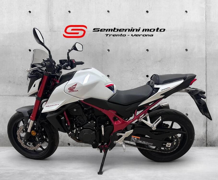 Honda CB 750 Hornet (2023 - 24) (2)