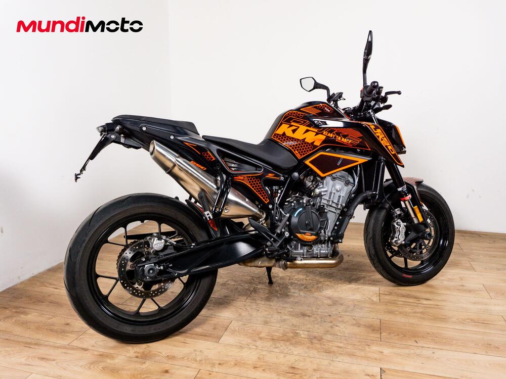 KTM 890 Duke L (2021) (3)