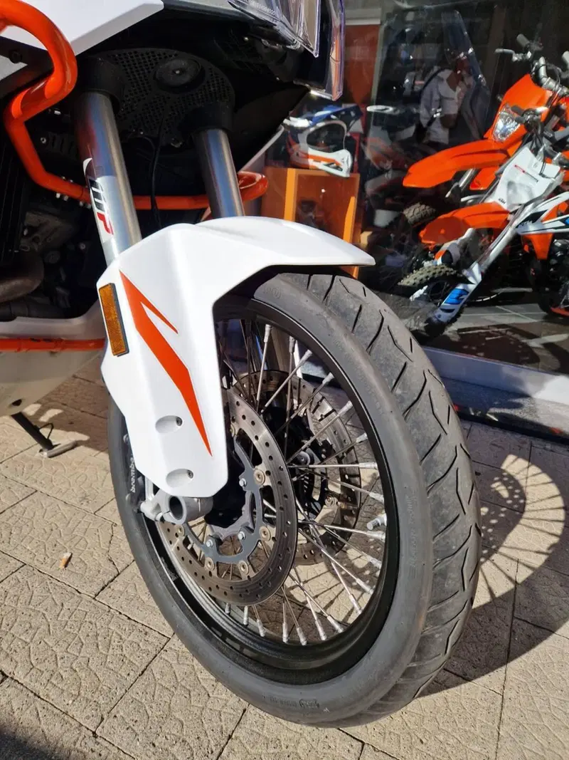 KTM 1290 Super Adventure R (2022 - 25) (11)
