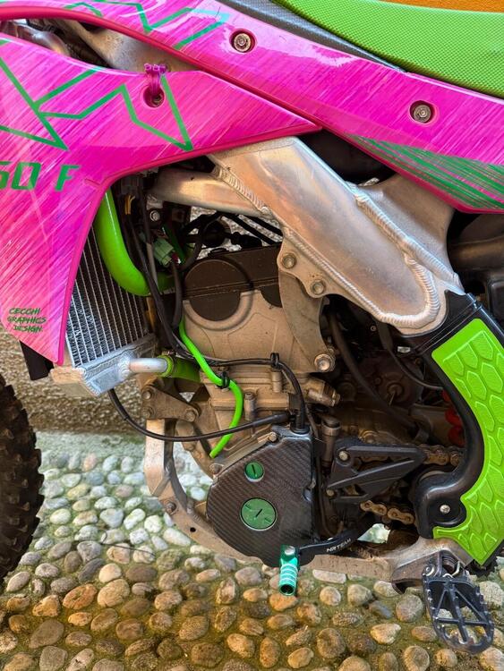 Kawasaki KX 250 F (2020) (5)
