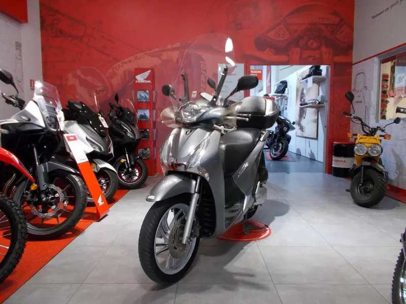 Honda SH 150i ABS (2013 - 16) (3)