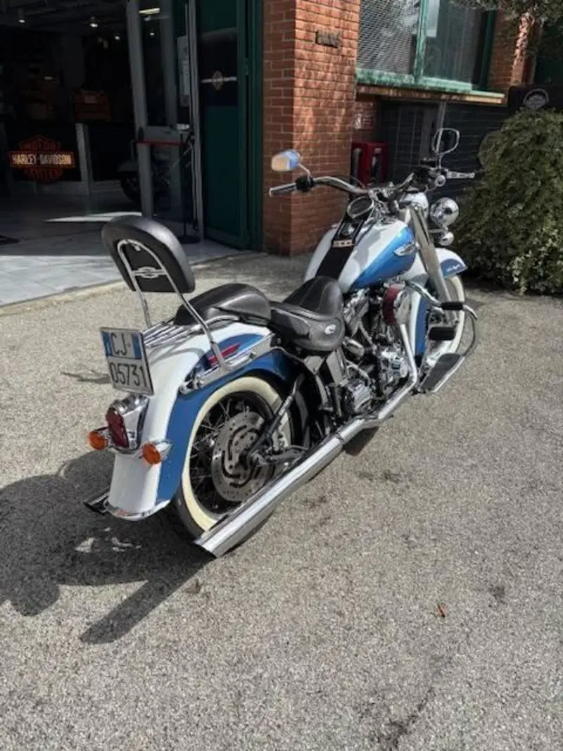 Harley-Davidson 1450 Deluxe (2005 - 06) - FLSTNI (2)