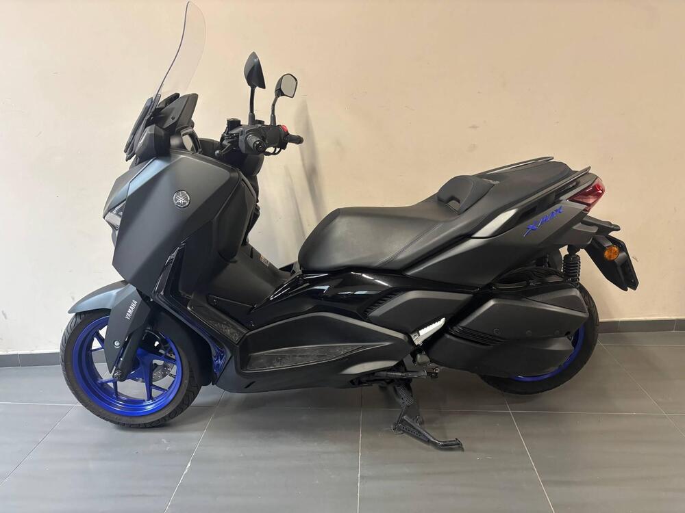 Yamaha X-Max 300 (2025)