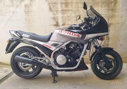 Honda VF 1000 F d'epoca