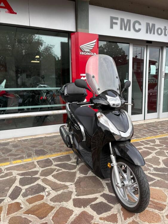 Honda SH 300 i ABS (2016 - 20) (4)