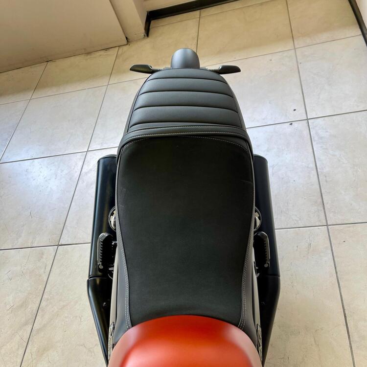 Moto Guzzi V7 Stone (2021 - 24) (5)