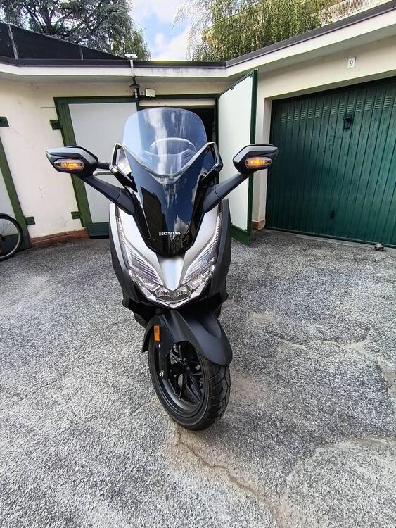 Honda Forza 300 Limited Edition ABS (2020) (4)