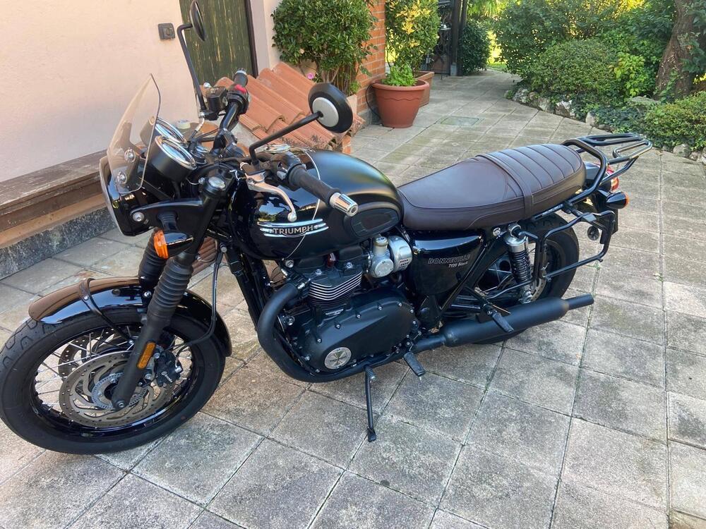 Triumph Bonneville Bobber Black 1200 (2018 - 20)