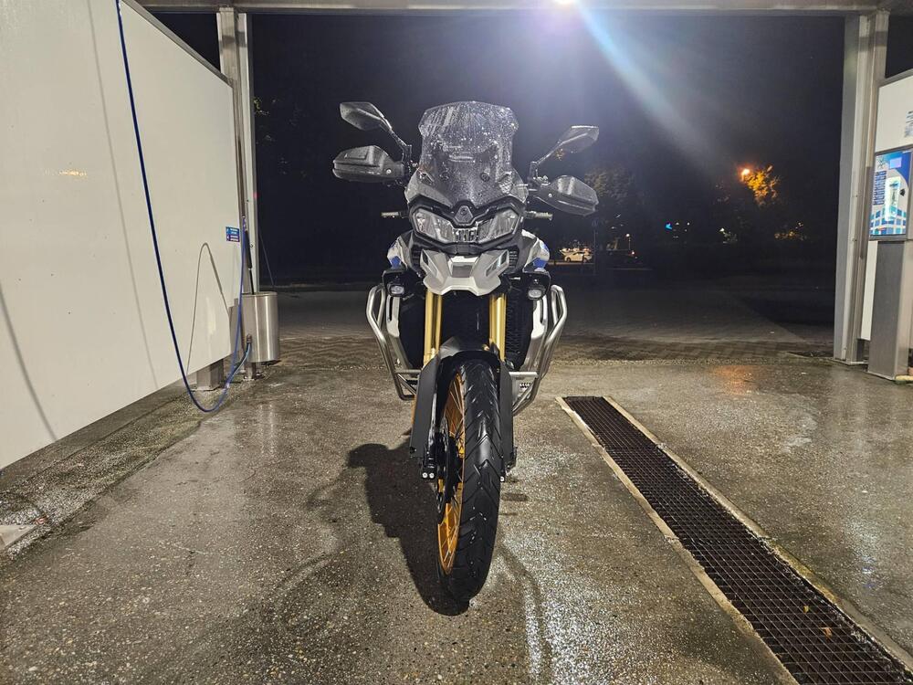 Voge Valico 900DSX (2024 - 25) (4)