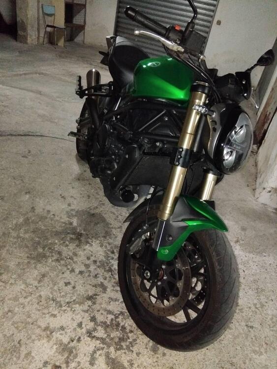 Benelli 752 S (2022 - 25) (3)