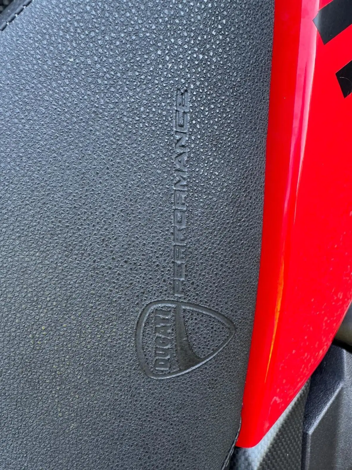 Ducati Multistrada 1200 S Touring (2010 - 12) (12)
