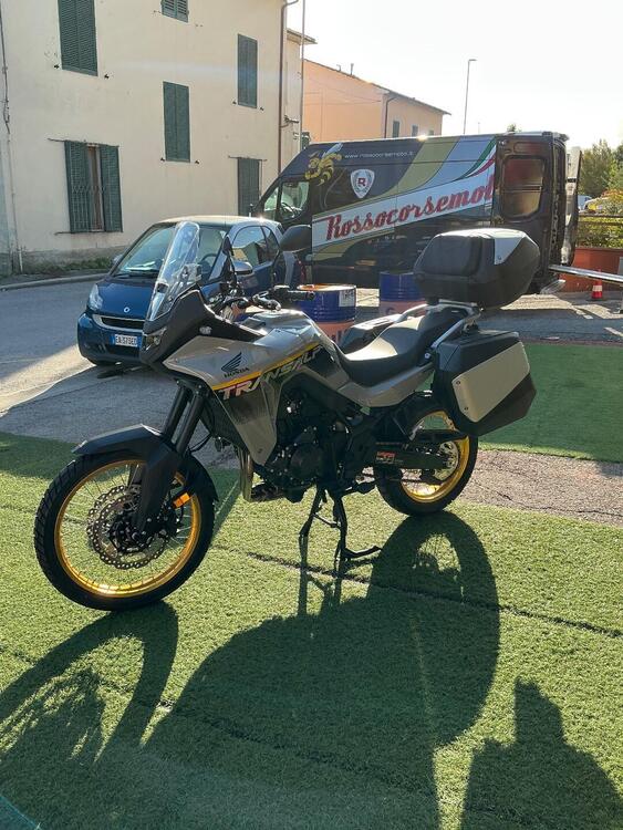 Honda Transalp XL750 (2025) (2)