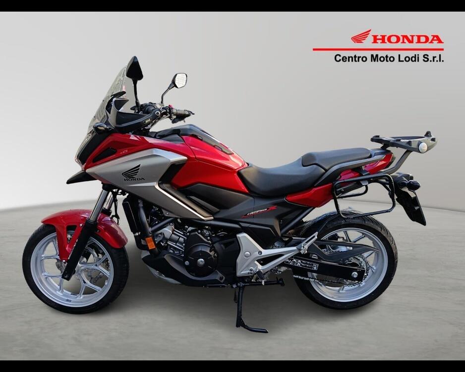 Honda NC 750 X DCT ABS (2016 -17) (3)