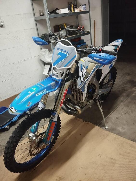 Tm Moto EN 300 Fi ES 2T (2024) (2)