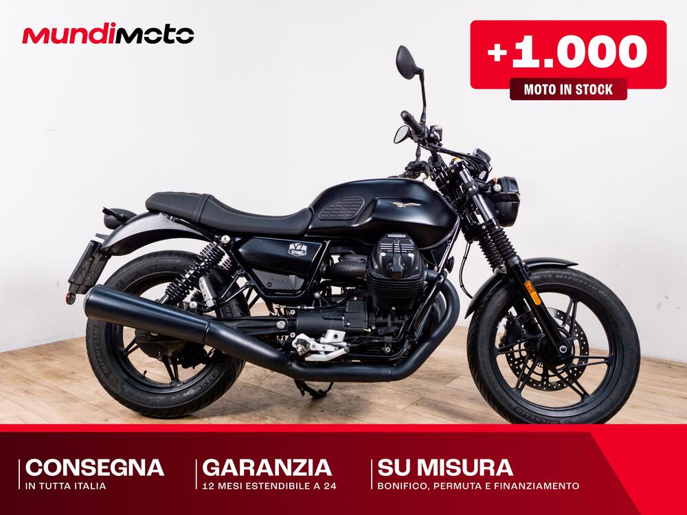 Moto Guzzi V7 III Stone (2017 - 20)