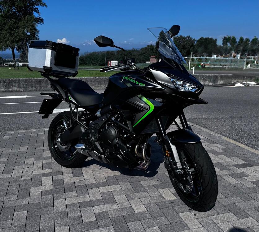 Kawasaki Versys 650 (2025 - 26)