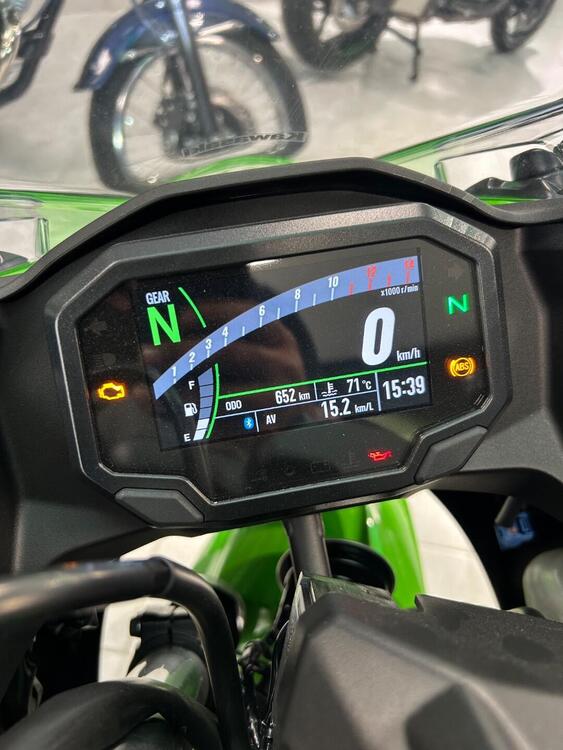 Kawasaki Ninja 500 SE Sport (2025 - 26) (4)