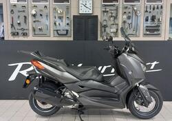 Yamaha X-Max 300 (2021 - 24) usata