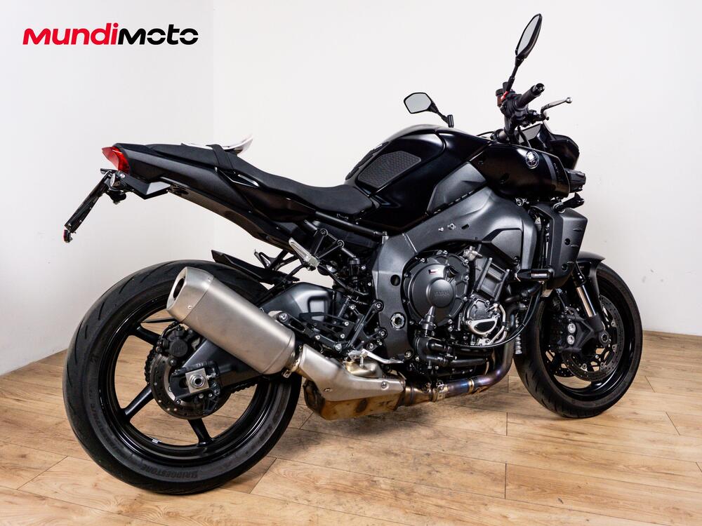 Yamaha MT-10 (2022 - 25) (3)