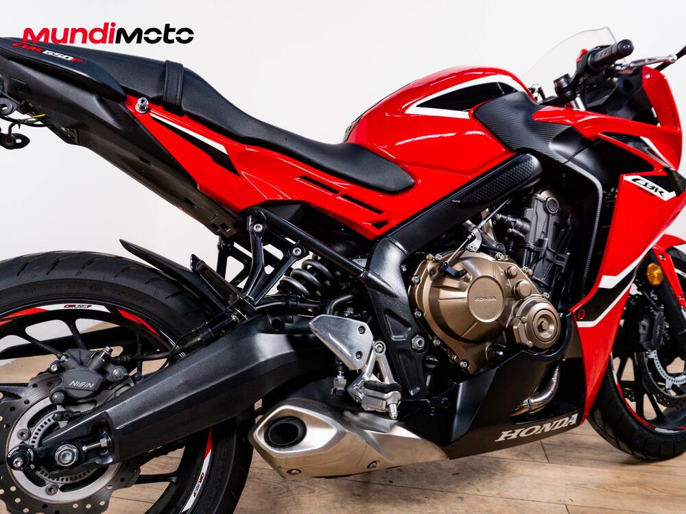 Honda CBR 650 F (2017 - 18) (4)