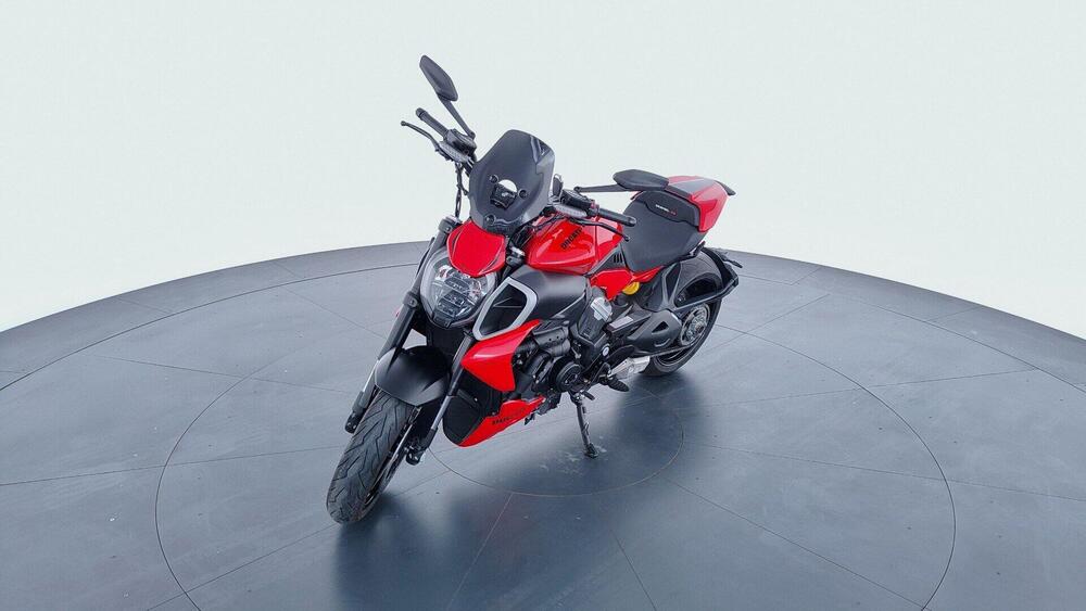 Ducati Diavel V4 (2023 - 25)