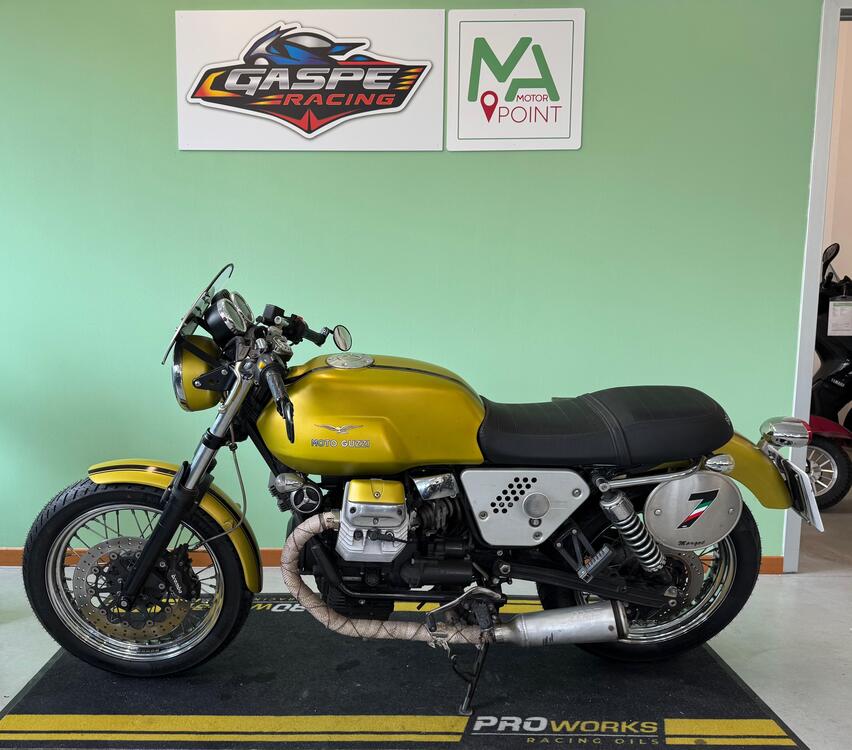Moto Guzzi V7 Cafè Classic (2009 - 12) (2)