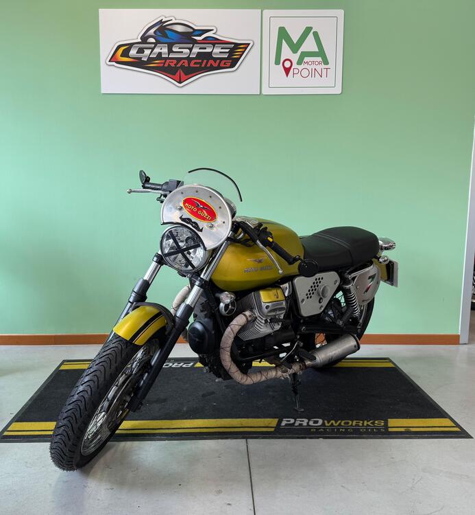 Moto Guzzi V7 Cafè Classic (2009 - 12) (4)