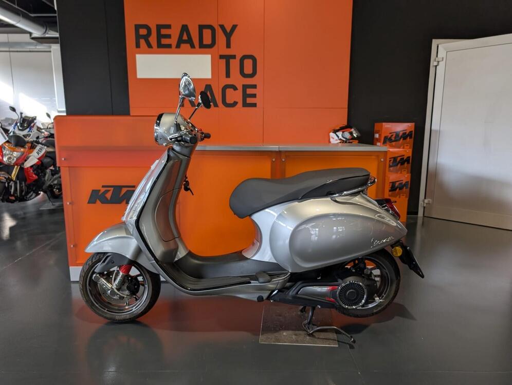 Vespa Vespa Elettrica 70 (2020 - 24) (3)