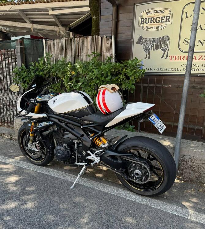 Triumph Speed Triple 1200 RR (2022 - 25) (2)