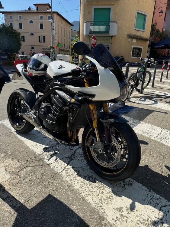 Triumph Speed Triple 1200 RR (2022 - 25) (5)