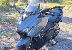 Yamaha T-Max 560 Tech Max (2021) usata