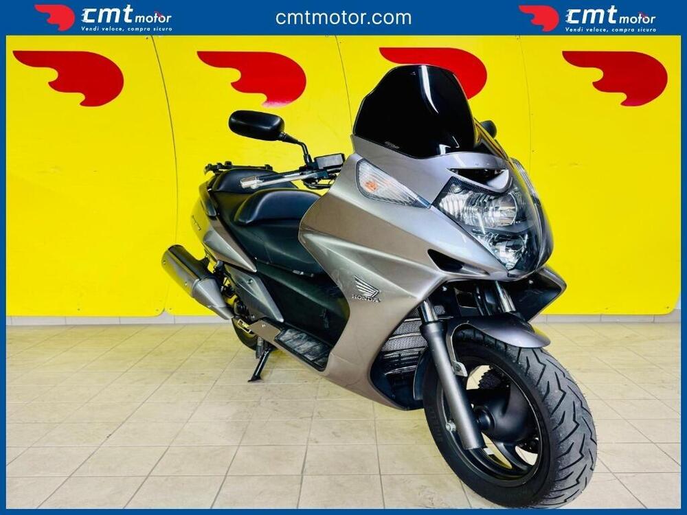 Honda Silver Wing 400 (2006 - 09) (2)