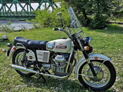 Moto Guzzi V7 Special (2025 - 26) usata